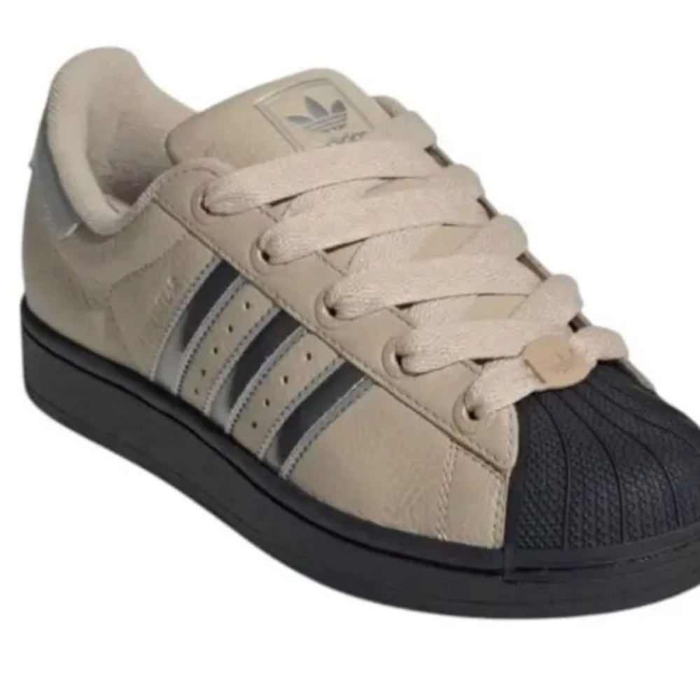 Adidas Superstar II W - Beige and Black Shell-Toe Low-Top Sneakers